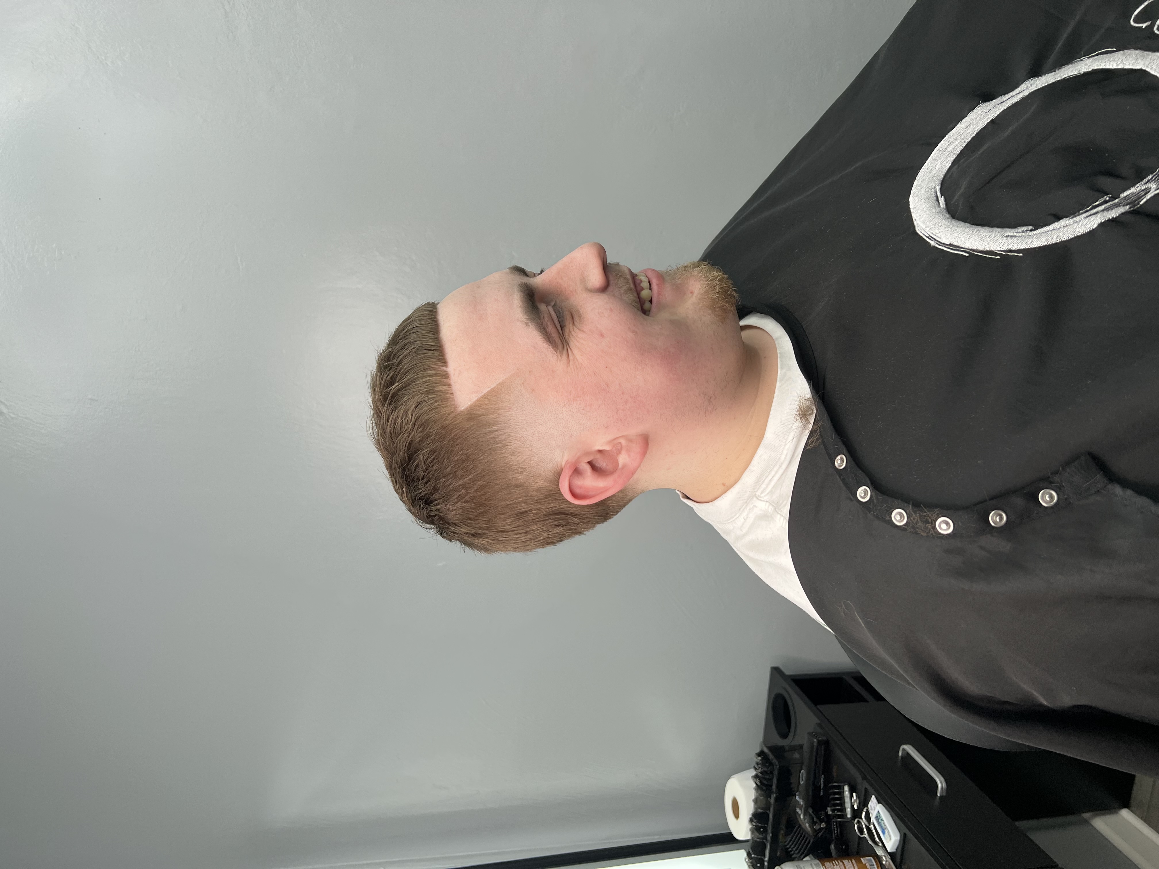 Anthony — clean short cut with taper